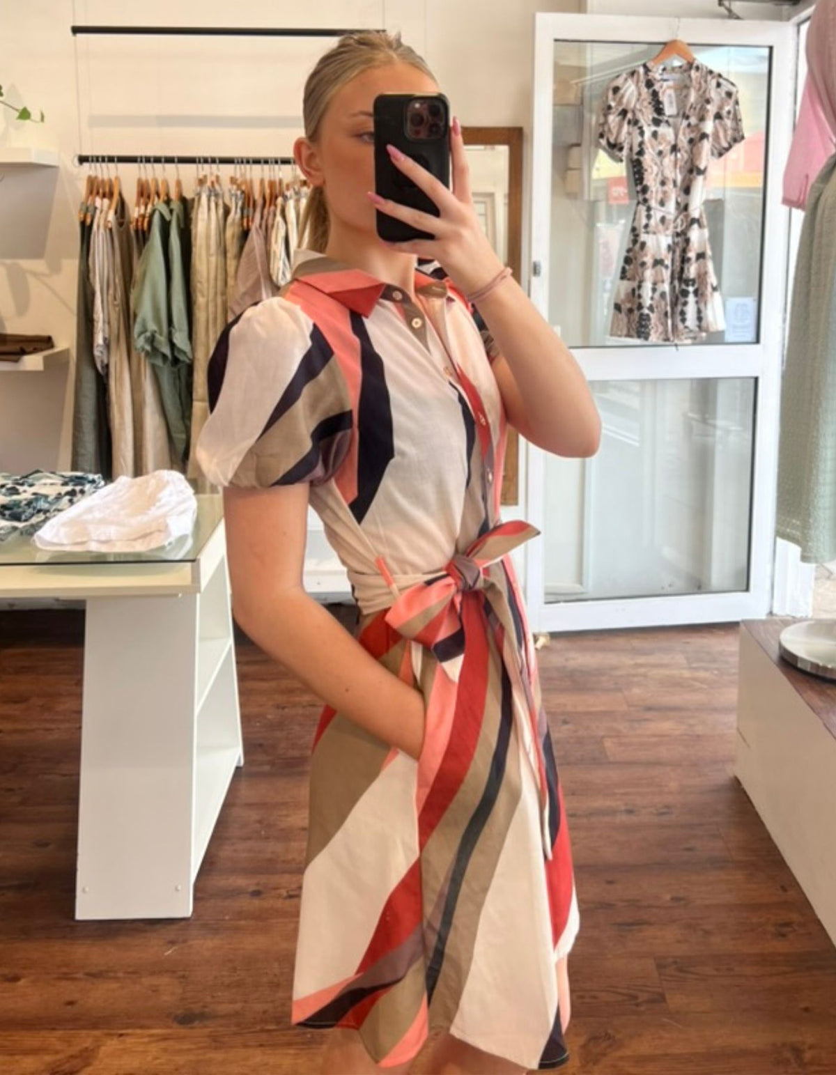 Cleo Short Sleeve Dress in Earthy Tonal Print