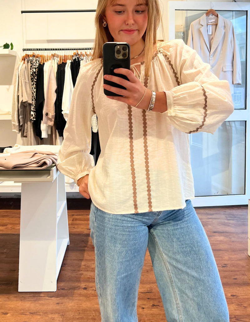 Mink Ric-Rac Trim Boho Blouse in Cream