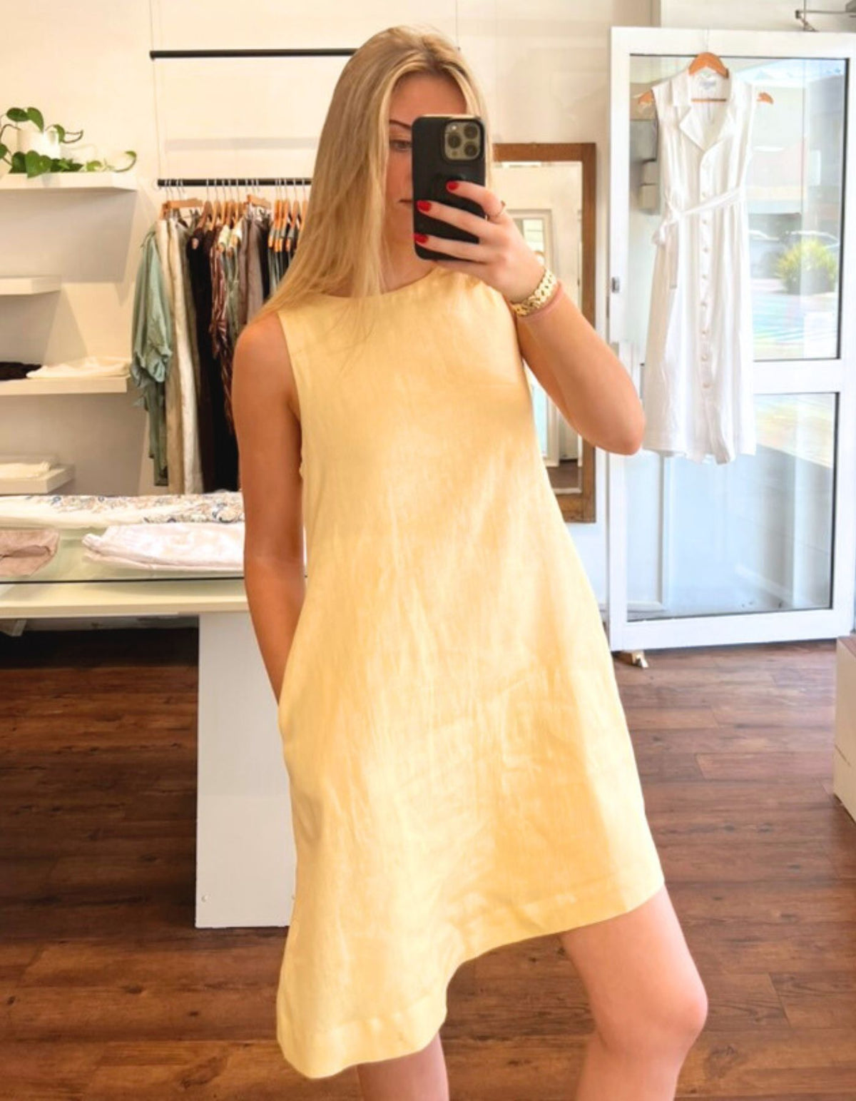 Apex A Line Sleeveless Linen Shift Dress in Lemon