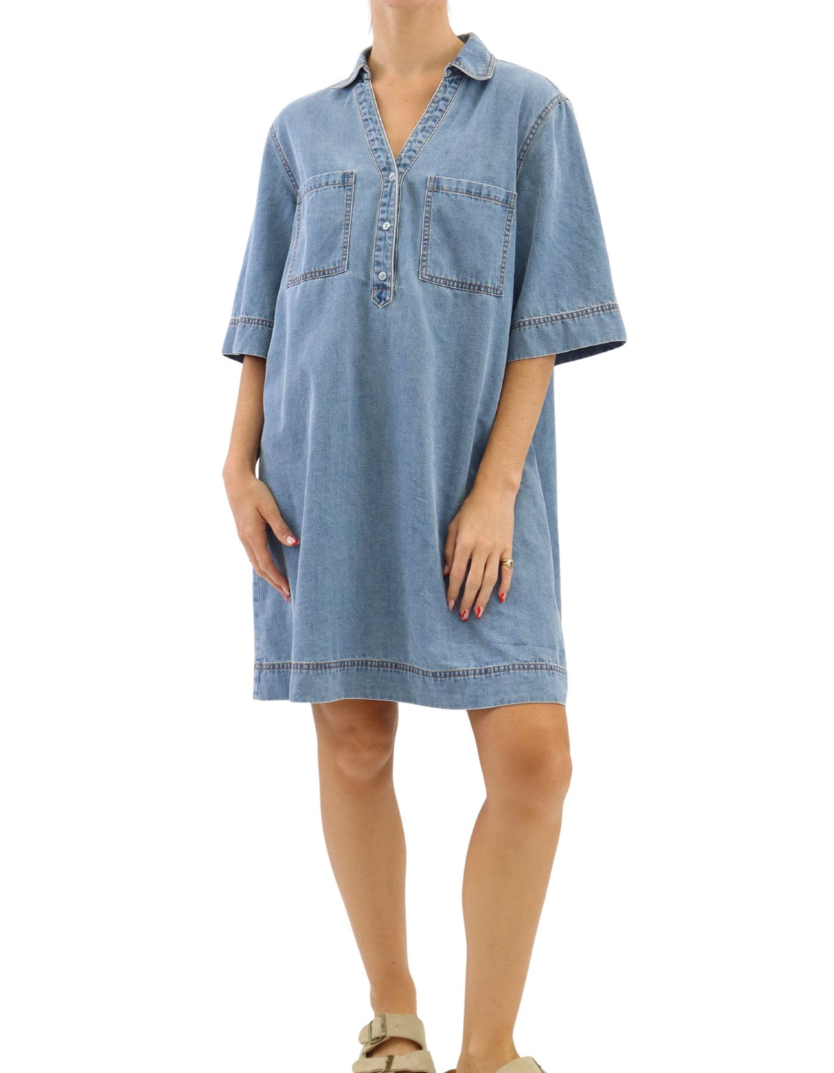 Lucy Short Sleeve Relaxed Dress in Blue Denim