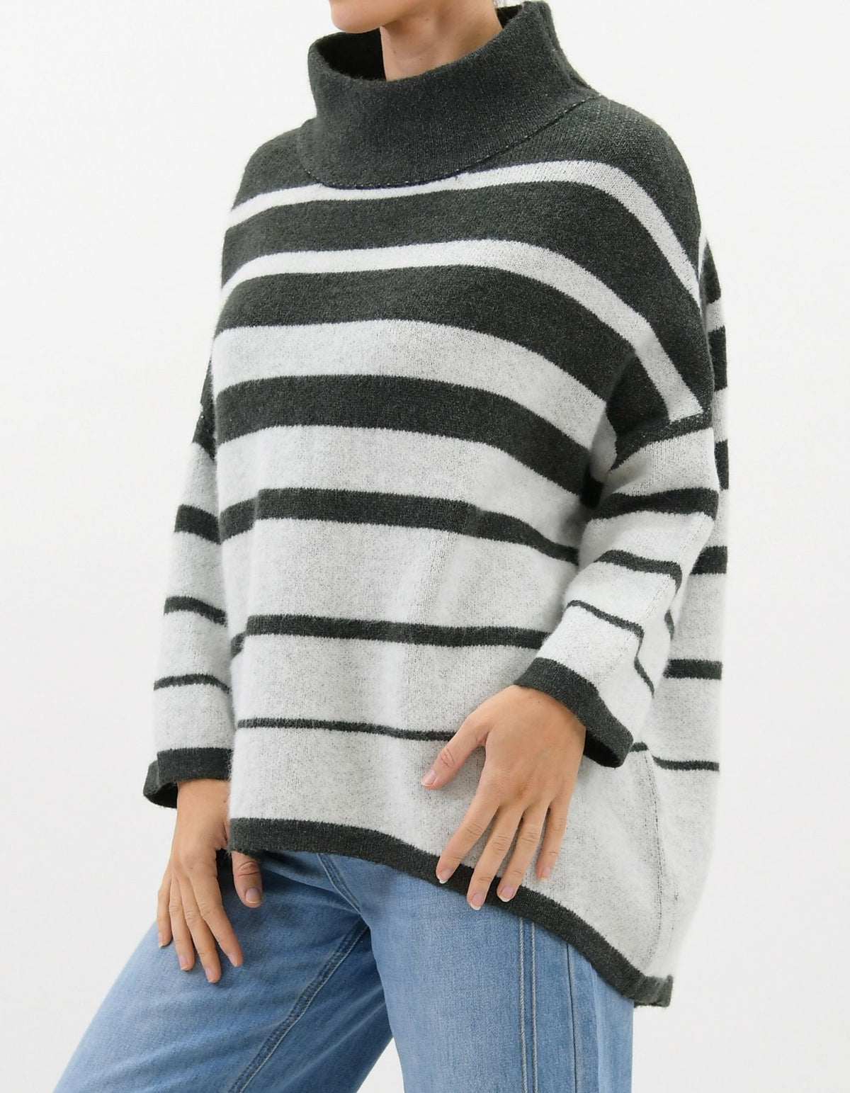 Marlow Oversize Knit Jumper in Charcoal Stripe