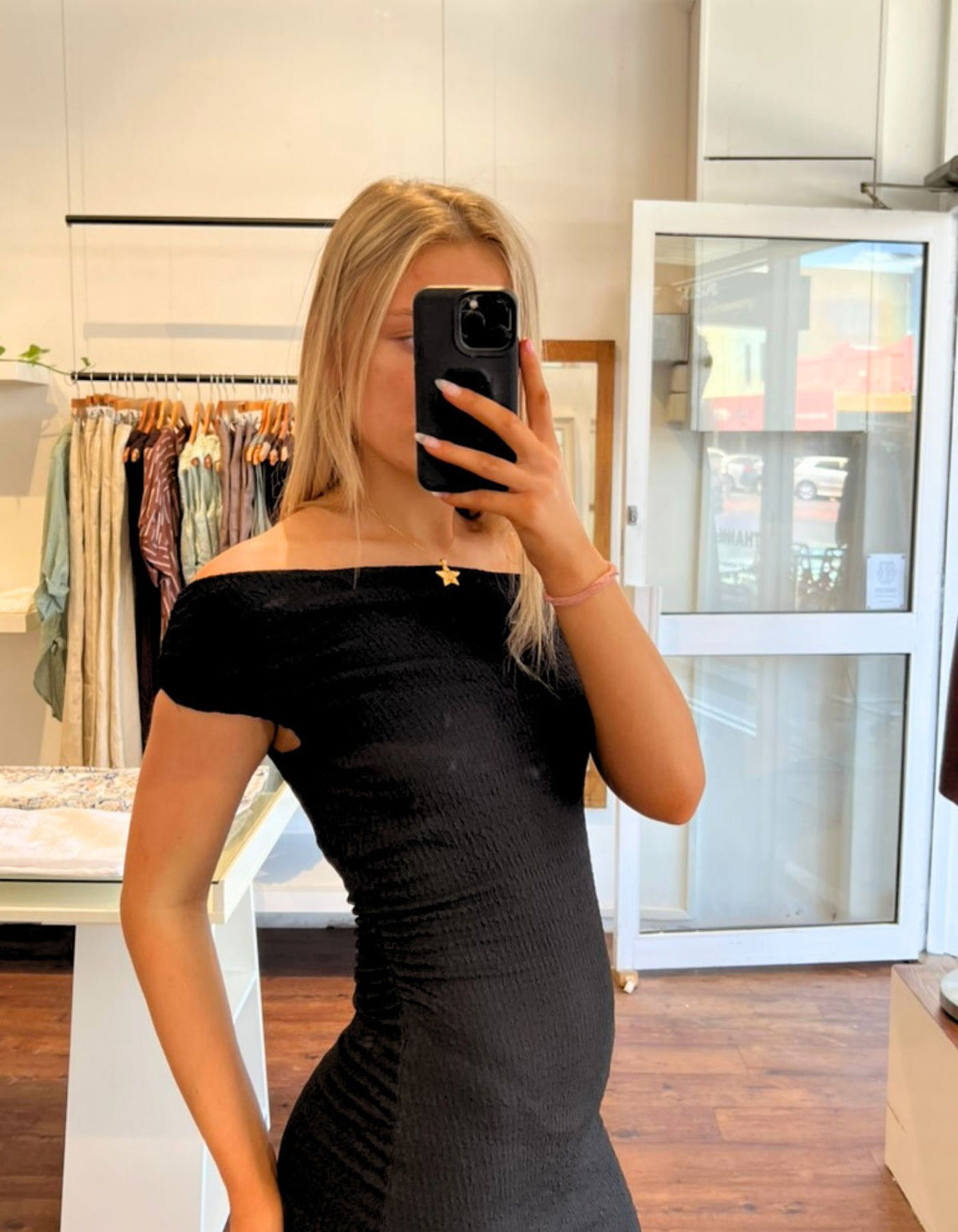 Lucille Drop Sleeve Bodycon Dress in Black