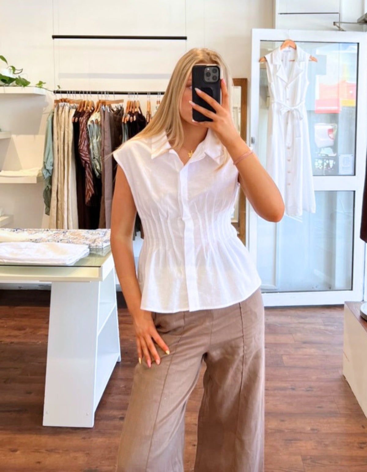 Elsie Sleeveless Top in White