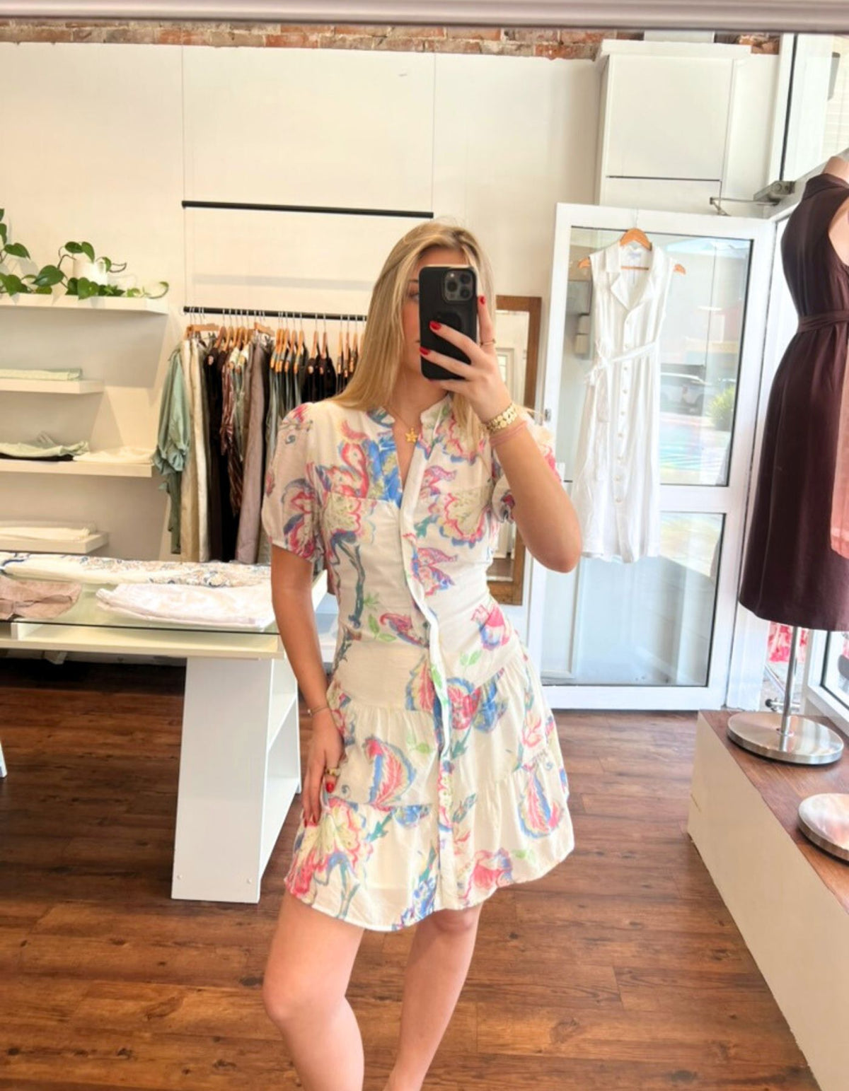 Maci V Neck Short Sleeve Dress in Multi Print