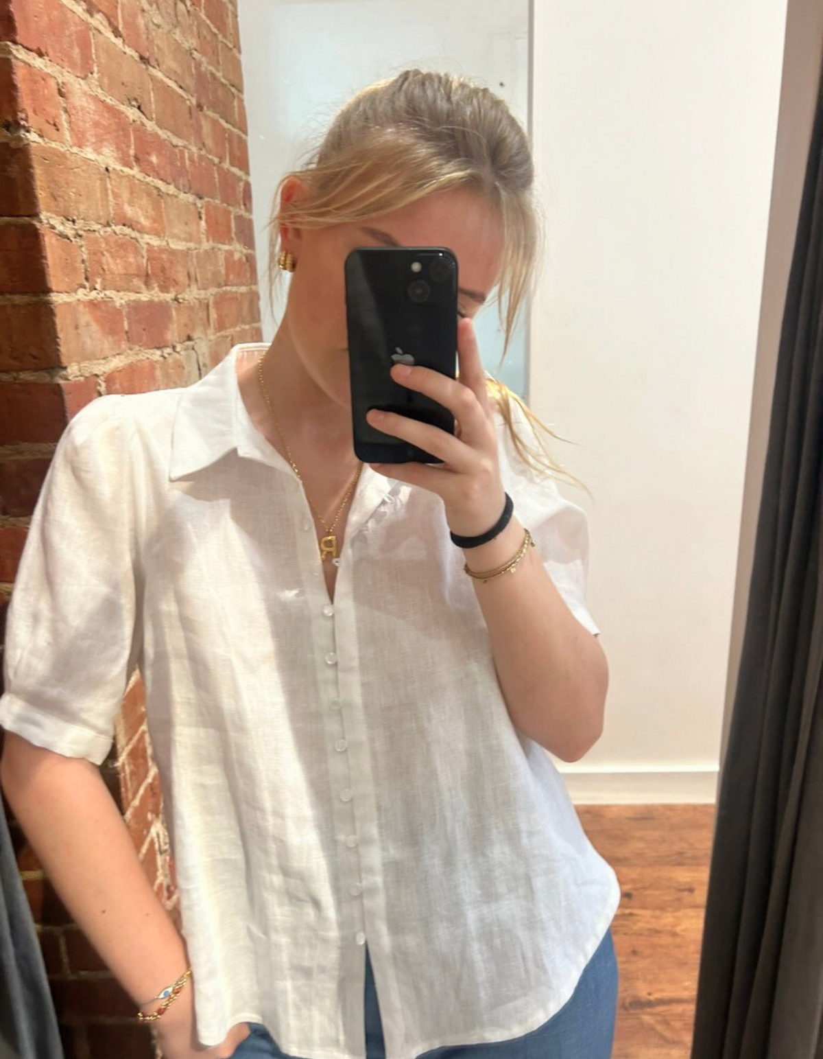 Vera Linen-Cotton Button Up Short Sleeve Top in White