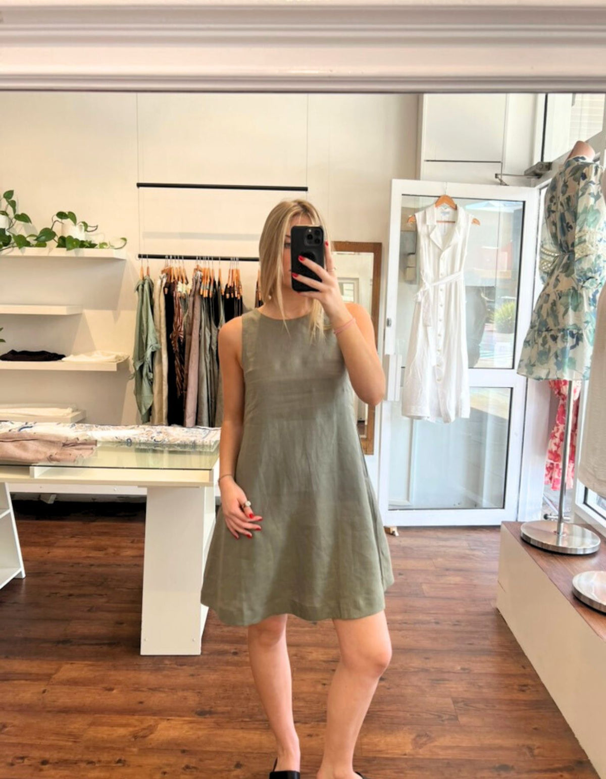 Apex A Line Sleeveless Linen Shift Dress in Khaki