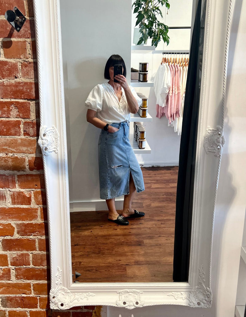 Paris Bulb Sleeve Button Down Top in White