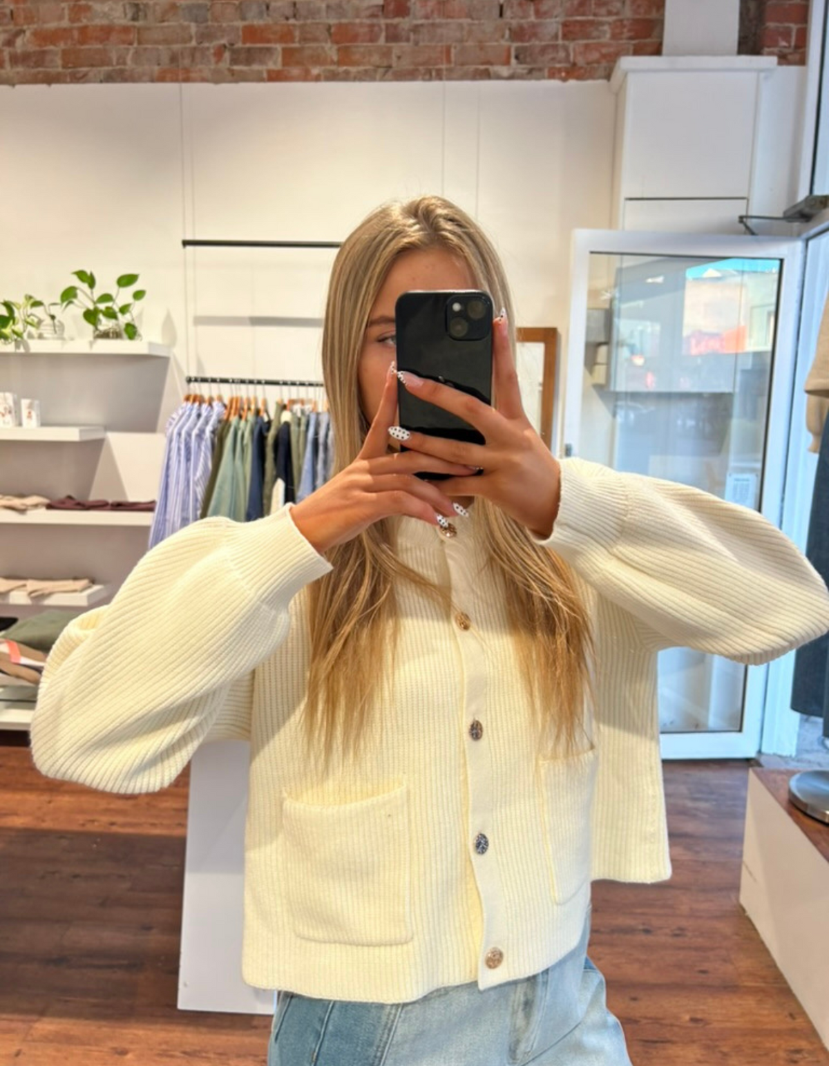 Dani Crew Neck Front Pockets Cardigan in White