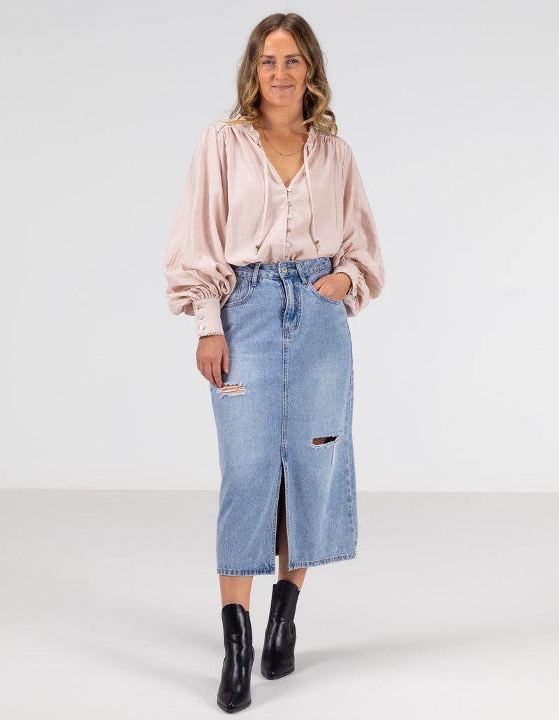 Bridget Balloon Sleeve V Neck Top in Blush
