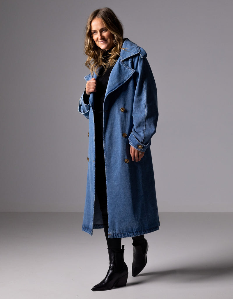 Quincy Long Denim Trench Coat in Blue Wash