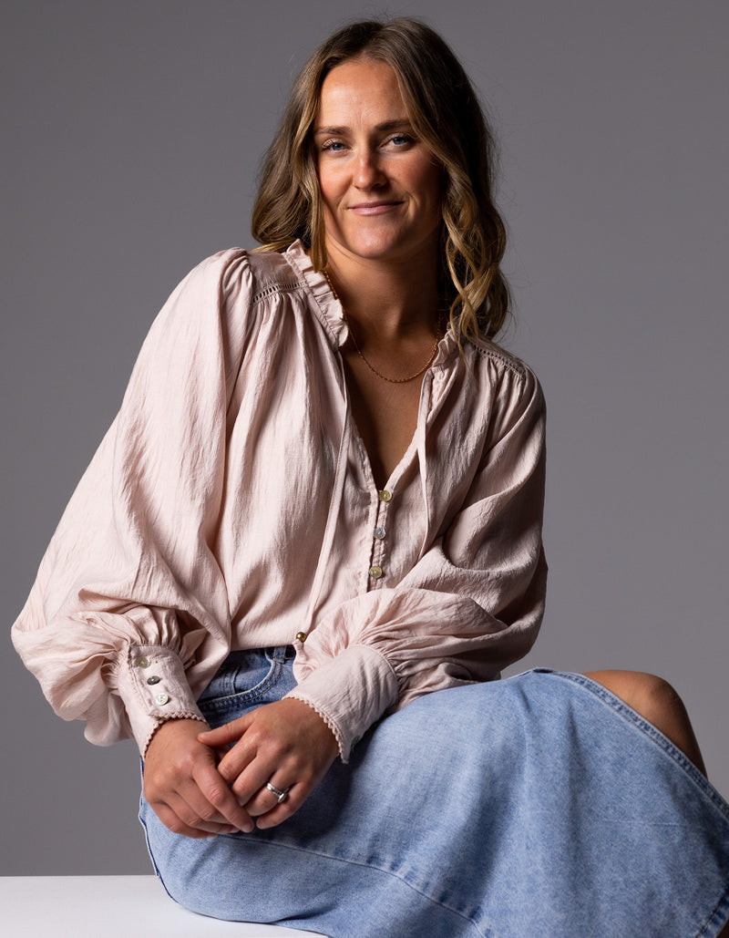 Bridget Balloon Sleeve V Neck Top in Blush