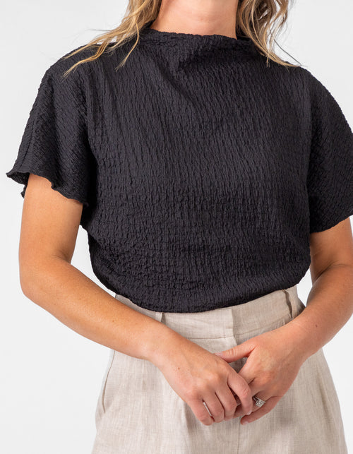 Venice Crinkle Short Sleeve Crop Top in Black