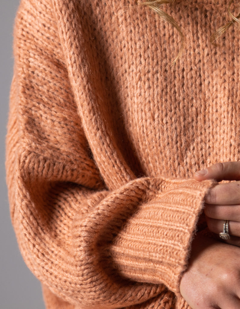 Morgan Relaxed Fit Crew Neck Jumper in Salmon