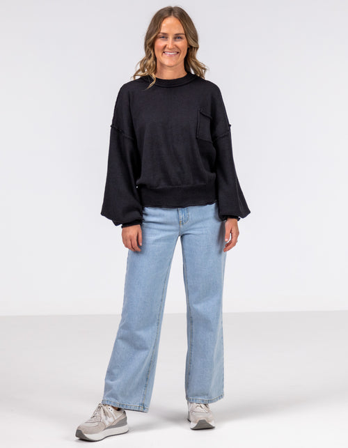 Quinn Relaxed Fit Crew Neck Jumper in Black