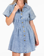 Tampa Short Sleeve Button Down Dress in Blue Wash Denim