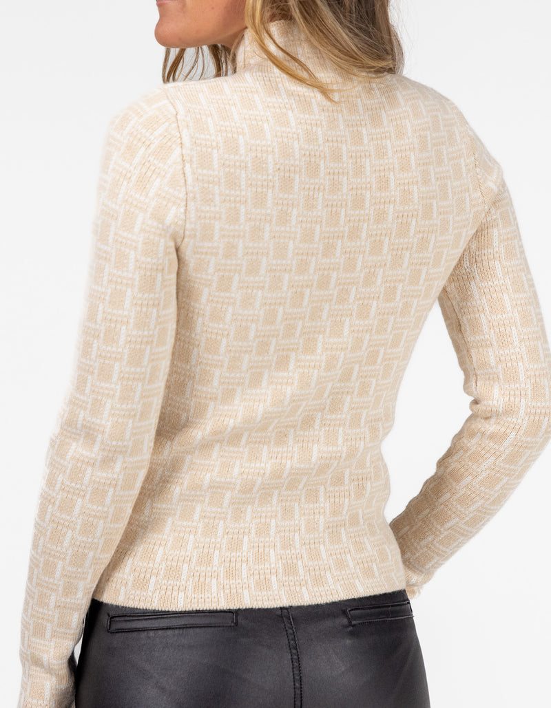 London Fitted Knit Jumper in Beige Print