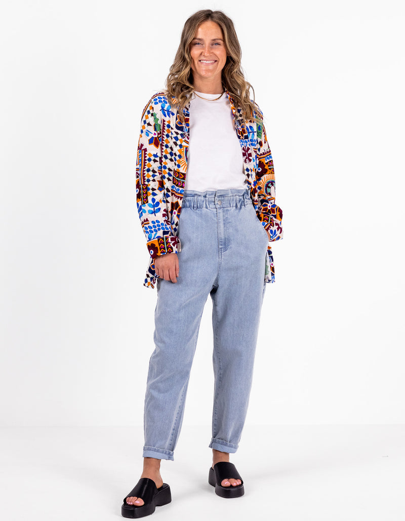 Sparrow Elastic Waist Denim Pants in Blue Wash