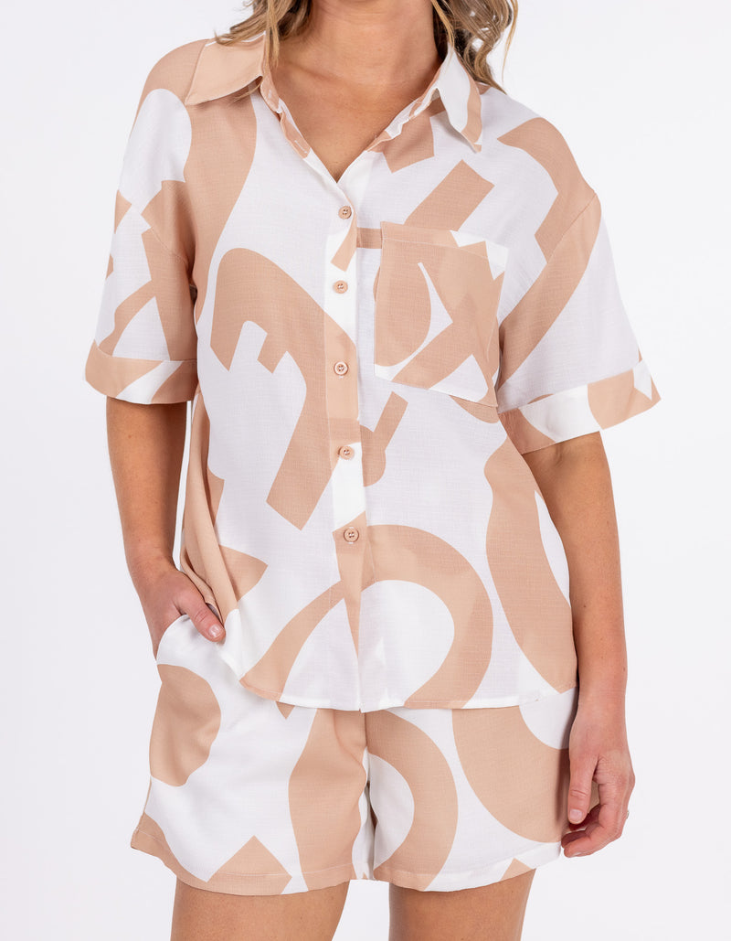 Calypso Short Sleeve Button Down Top in Peach/White Print