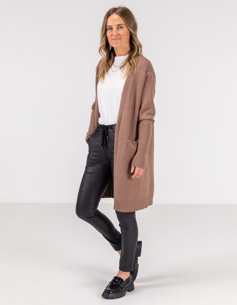 Chelsea Edge to Edge Cardigan with Pockets in Mauve