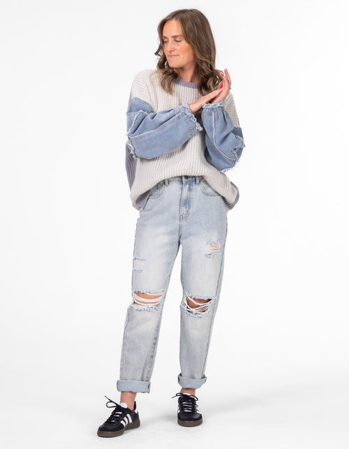 Walnut Denim Sleeve Knit Jumper in White/Grey/Blue