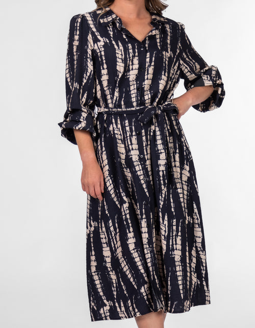 Hillary Long Sleeve Shirt Dress in Black/Cream Print