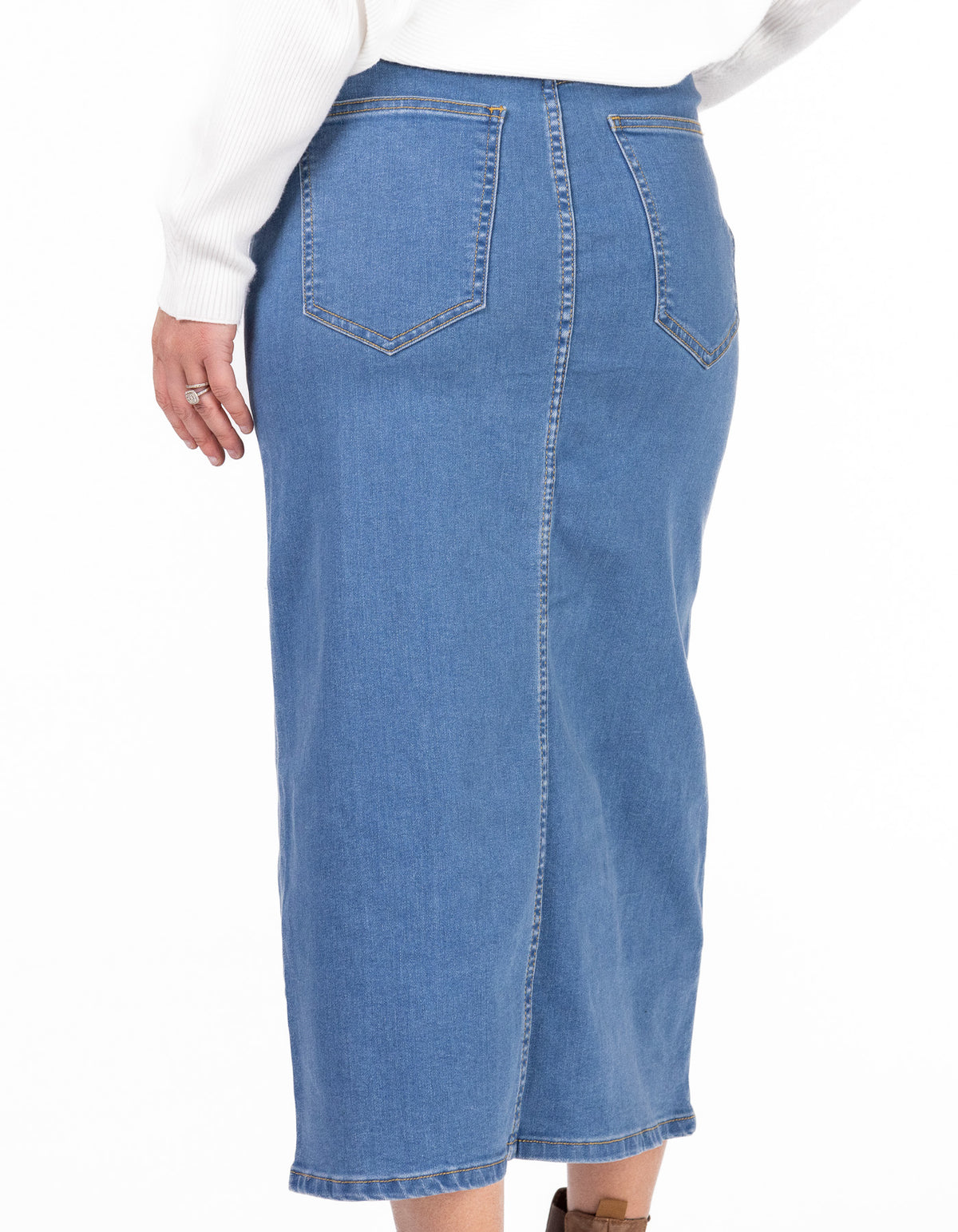 Lark Stretch Denim Fitted Skirt in Dark Blue
