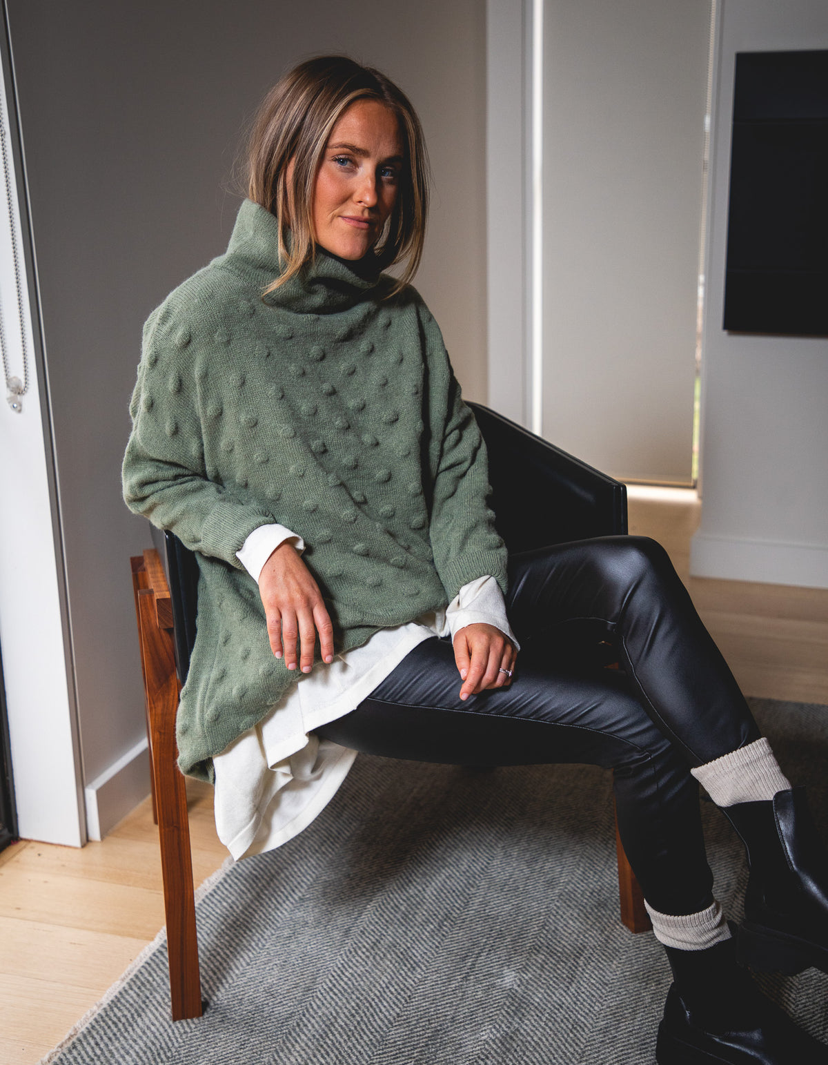 Theo Oversize Bubble Knit Jumper in Olive