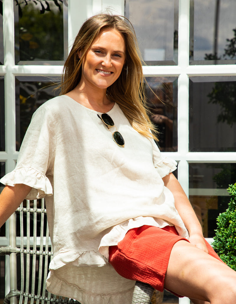 Shiloh Muslin Cotton Elastic Waist Shorts in Clay