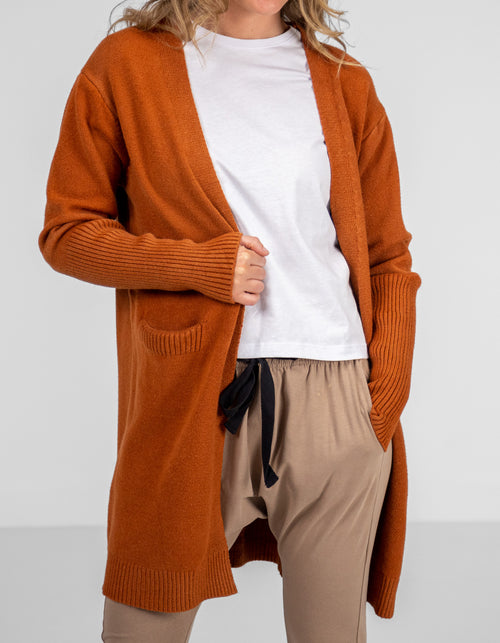 Chelsea Edge to Edge Cardigan with Pockets in Rust