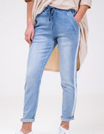 Boston Stretch Denim Joggers in Blue Wash