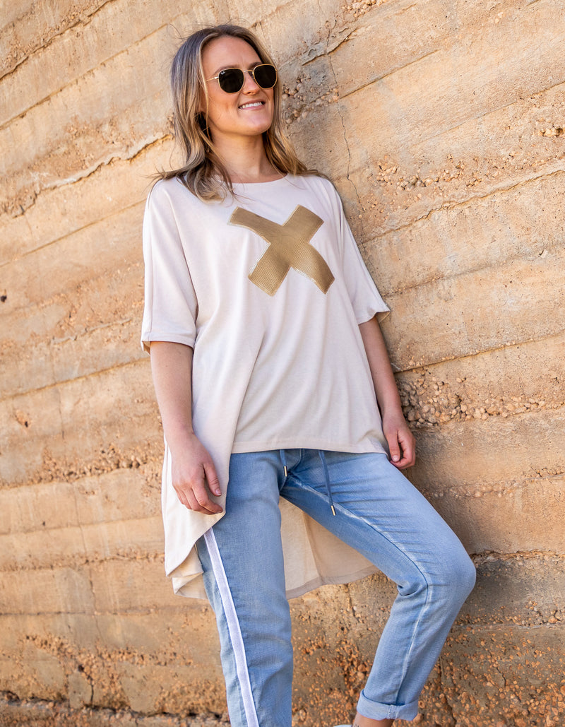 Xavier Sequin Cross Tee in Taupe