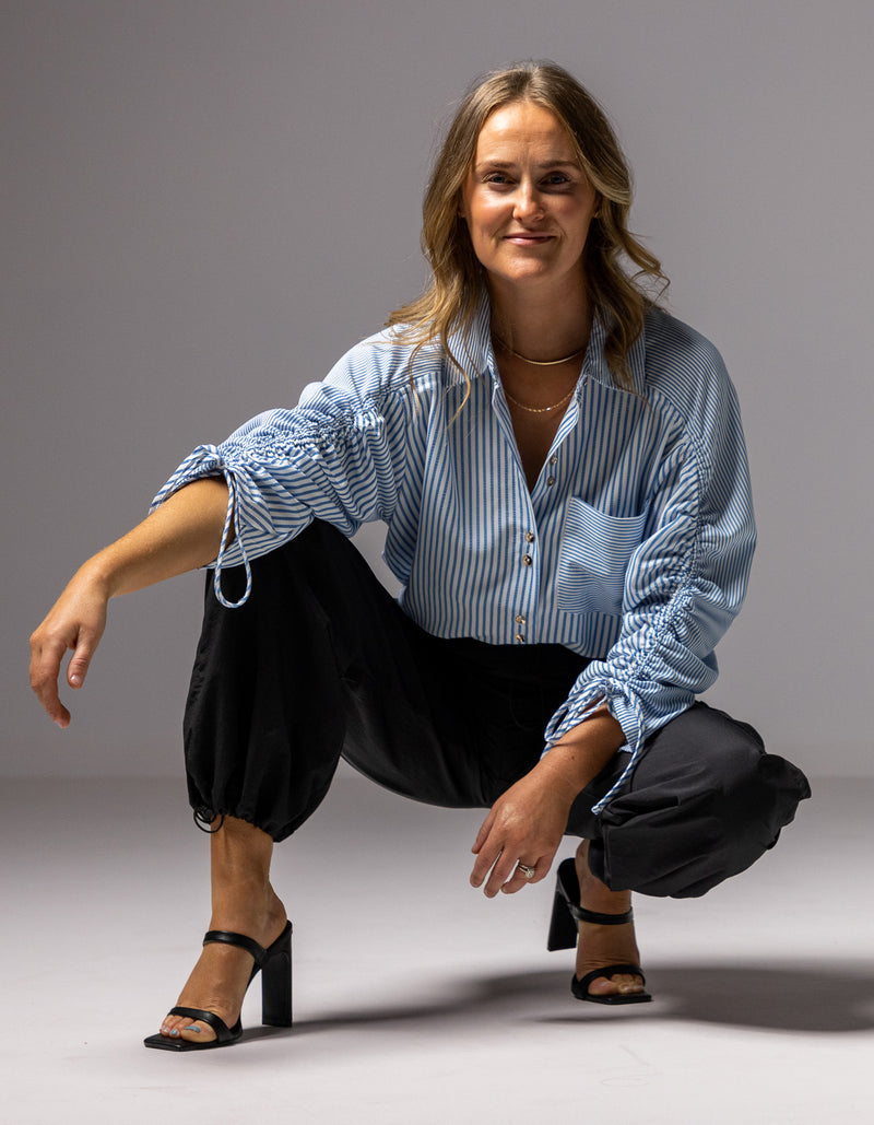 Imogen Drawstring Sleeve Shirt in Blue/White Stripe