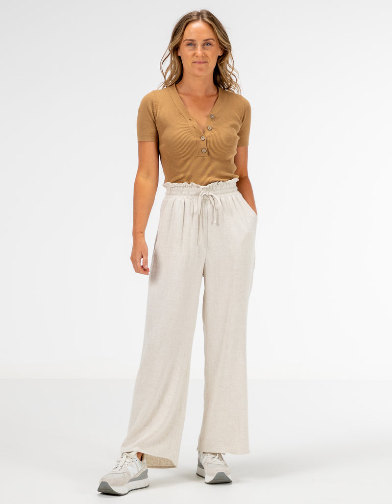 Dana Elastic Waist Linen/Cotton Pants in Beige
