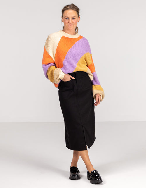 Shea 4 Pocket Midi Skirt in Black Denim