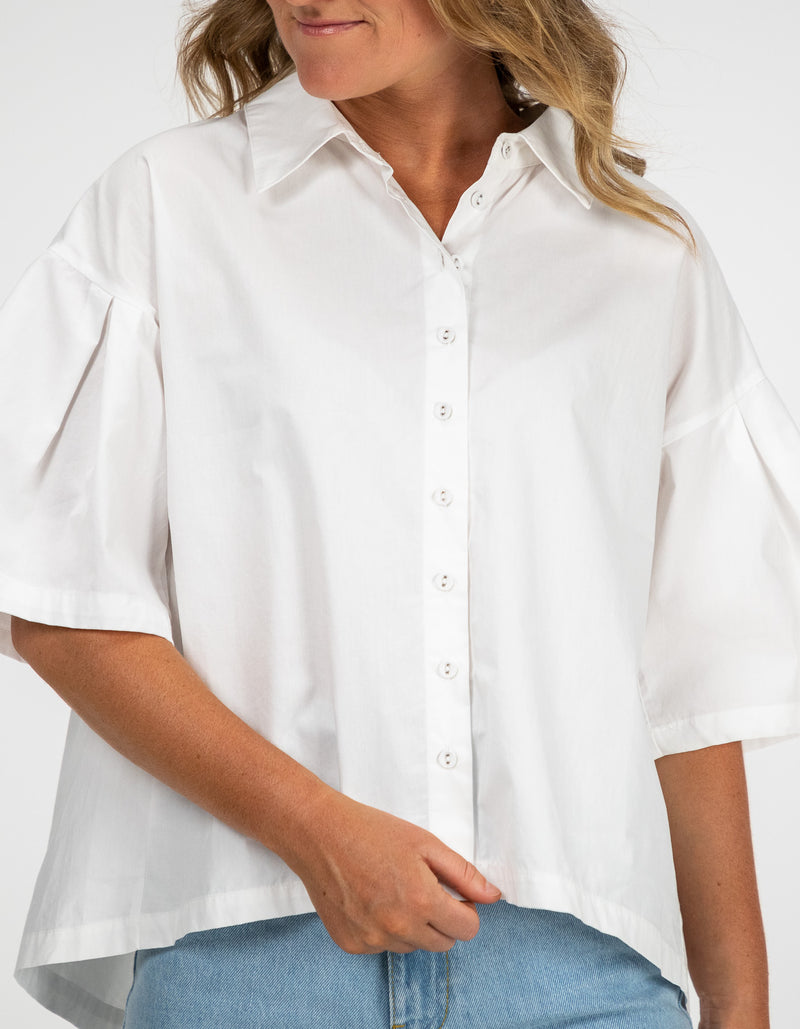 Cooper Button Front Collared Top in White Cotton