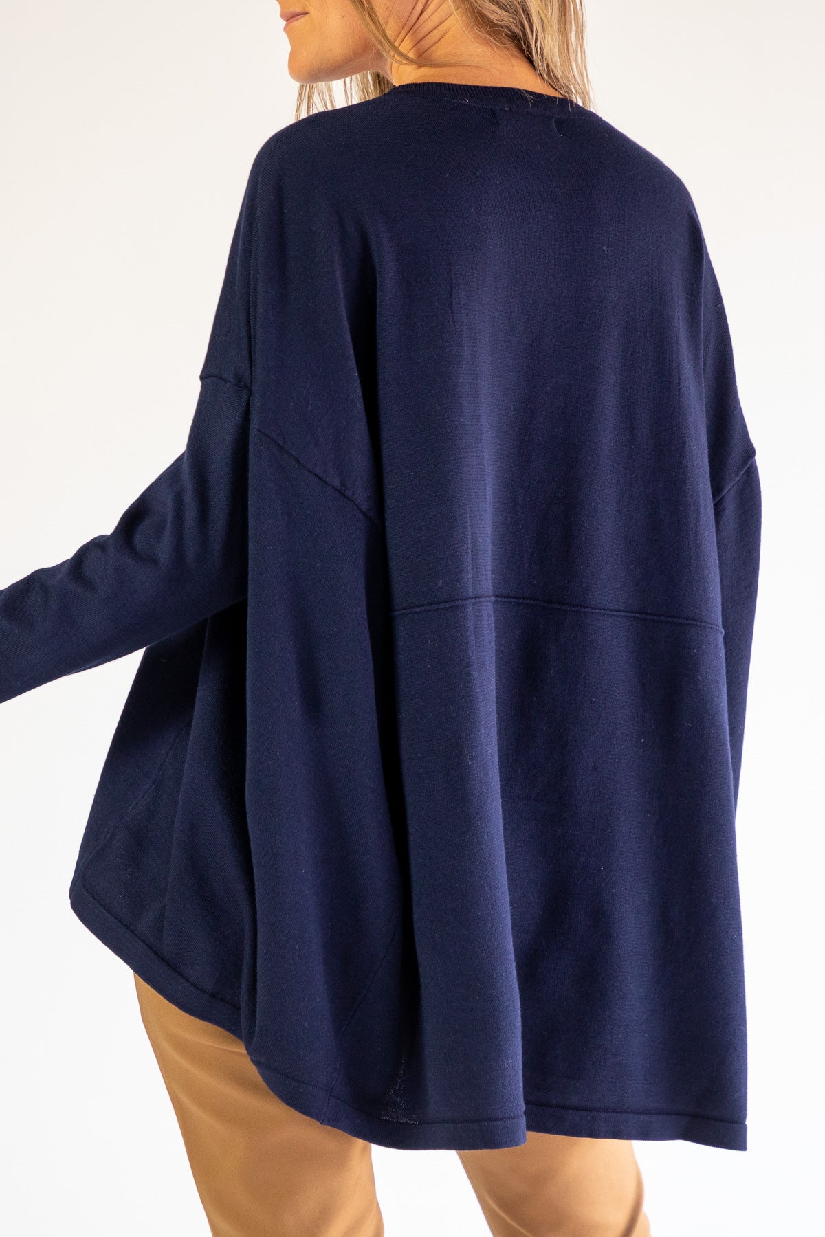 ELLE CREW NECK OVERSIZE KNIT JUMPER IN NAVY