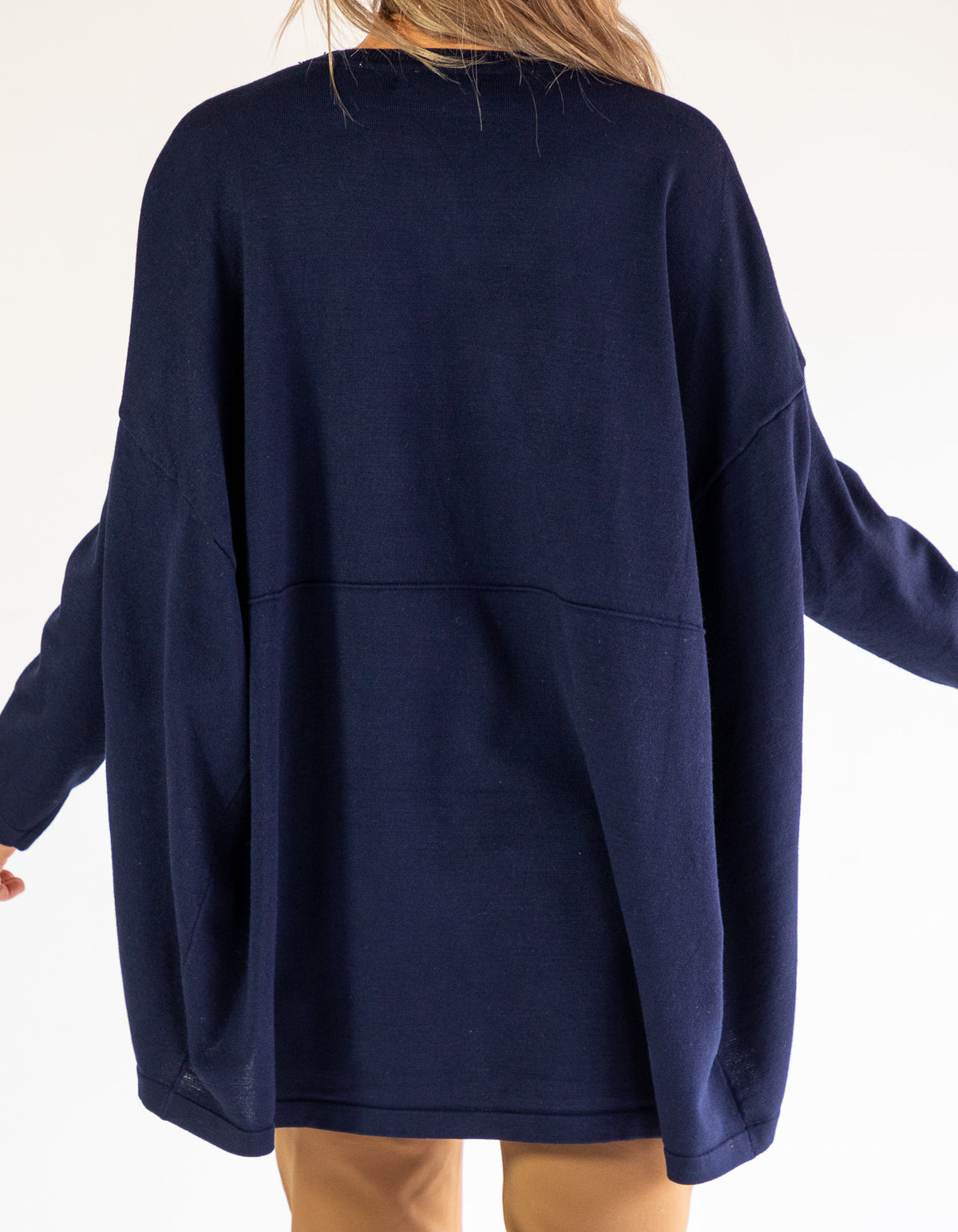 ELLE CREW NECK OVERSIZE KNIT JUMPER IN NAVY