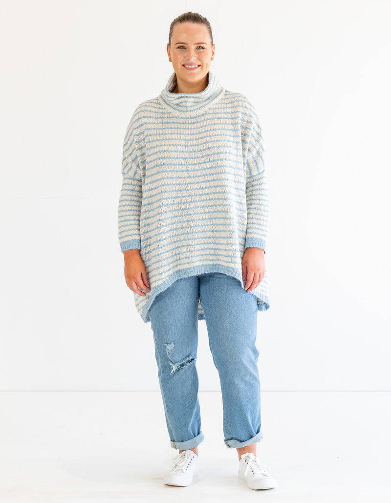 Monika Oversize Knit Jumper in Blue/White Stripe