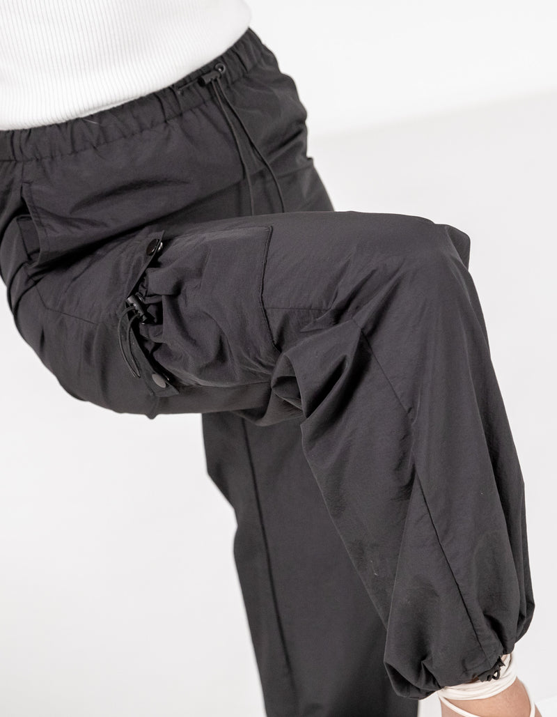 Archer Multi Pocket Cargo Pants in Black