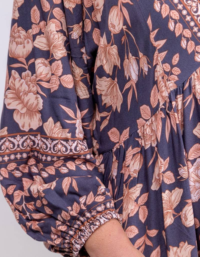 Raya V Neck Midi Dress in Navy/Peach Floral