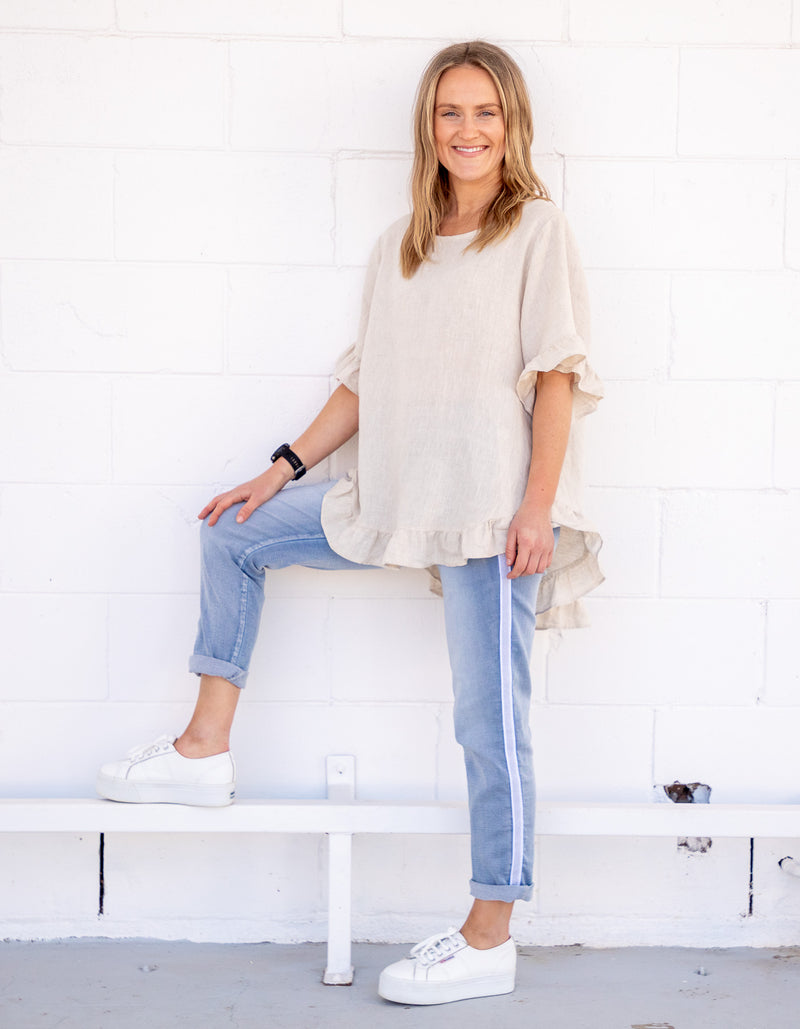 Millie Relaxed Fit Top in Beige Linen